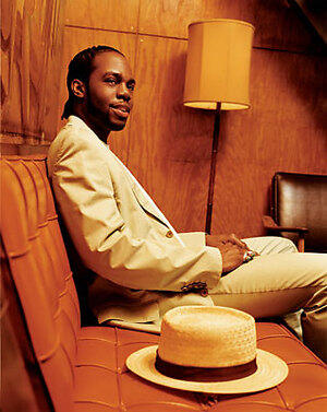 Dwele
