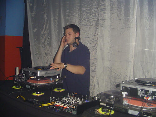 DJ Zealot
