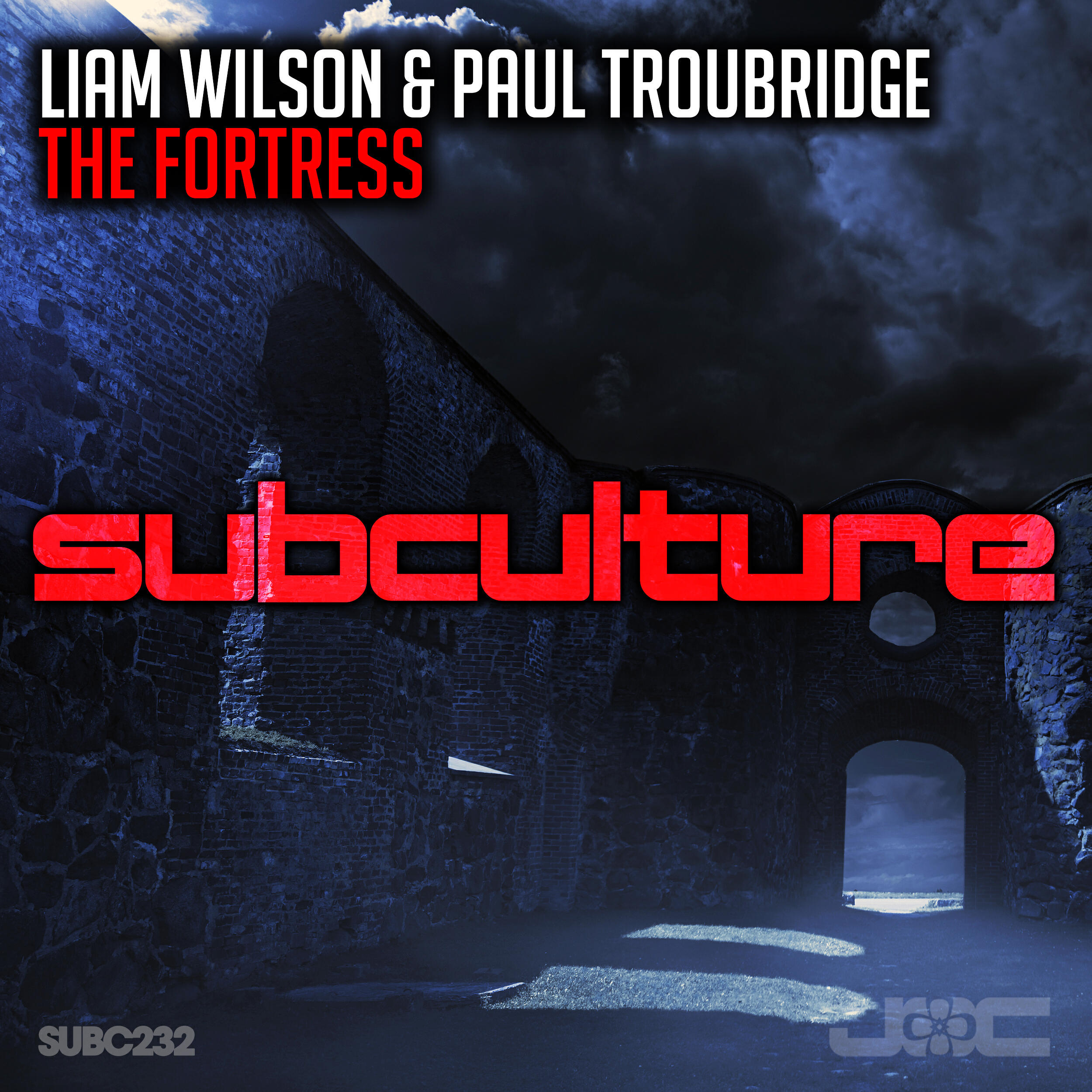 Альбом The Fortress исполнителя Liam Wilson, Paul Troubridge