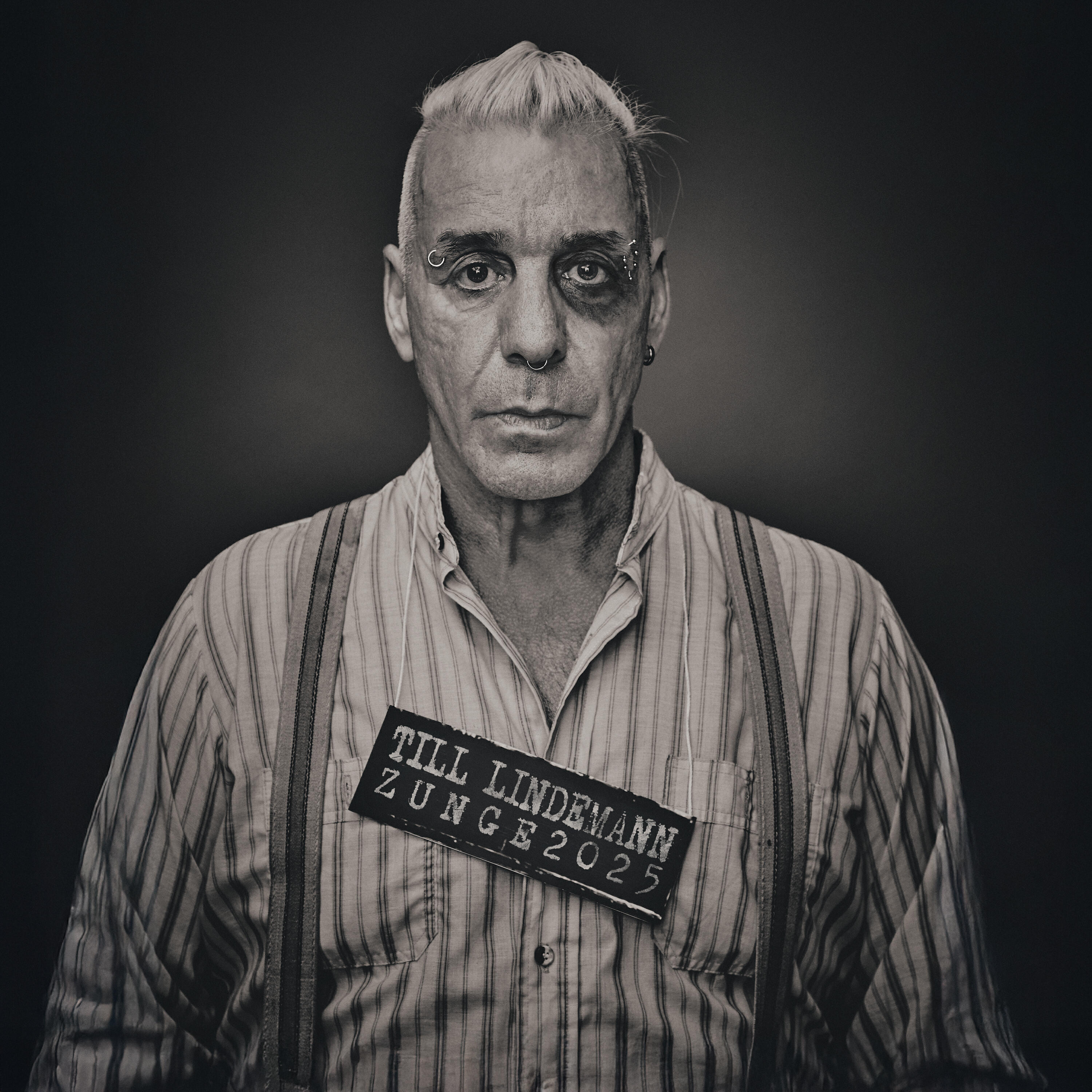 Альбом Zunge 2025 исполнителя TILL LINDEMANN