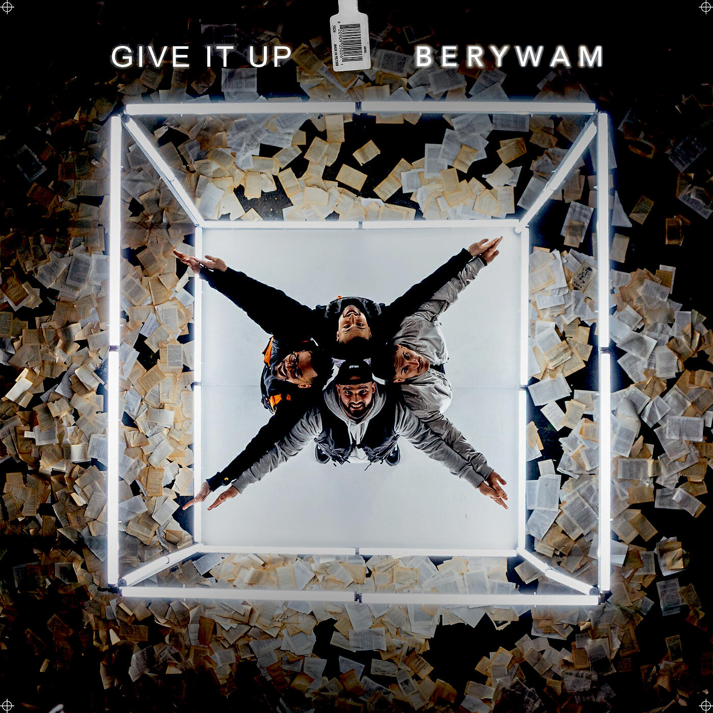Berywam - GIVE IT UP