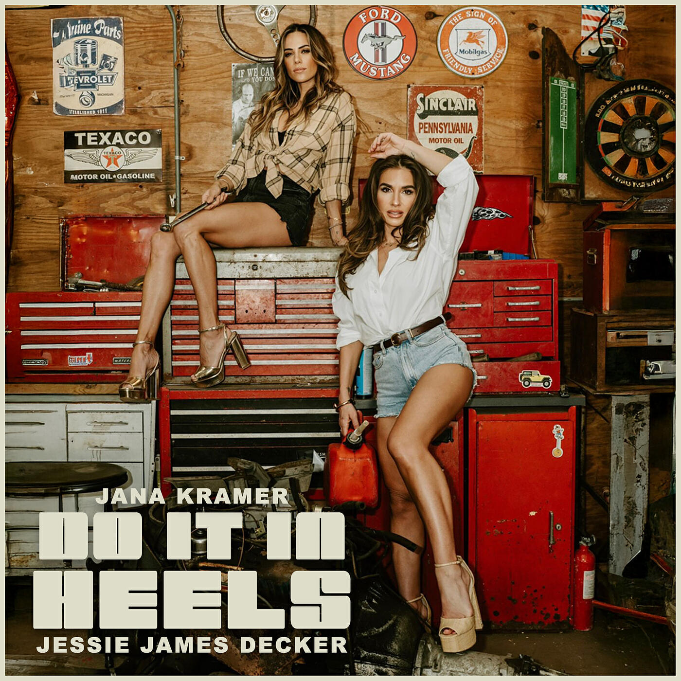 Альбом Do It in Heels исполнителя Jana Kramer, Jessie James Decker