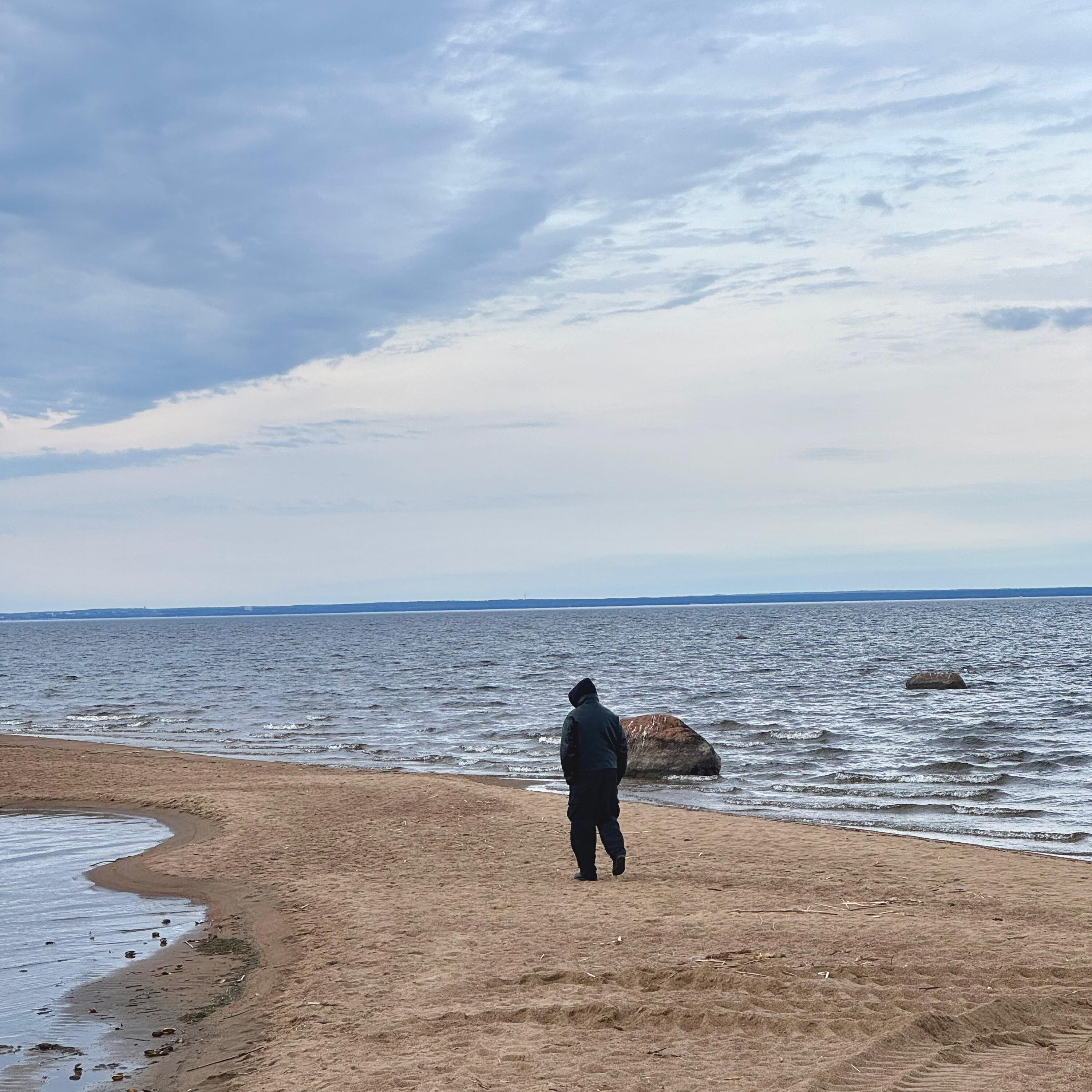 Апрель