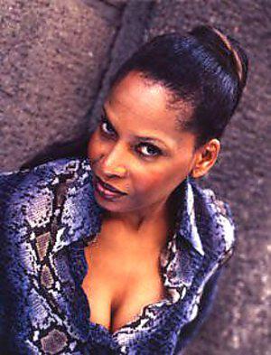 Simone Jay