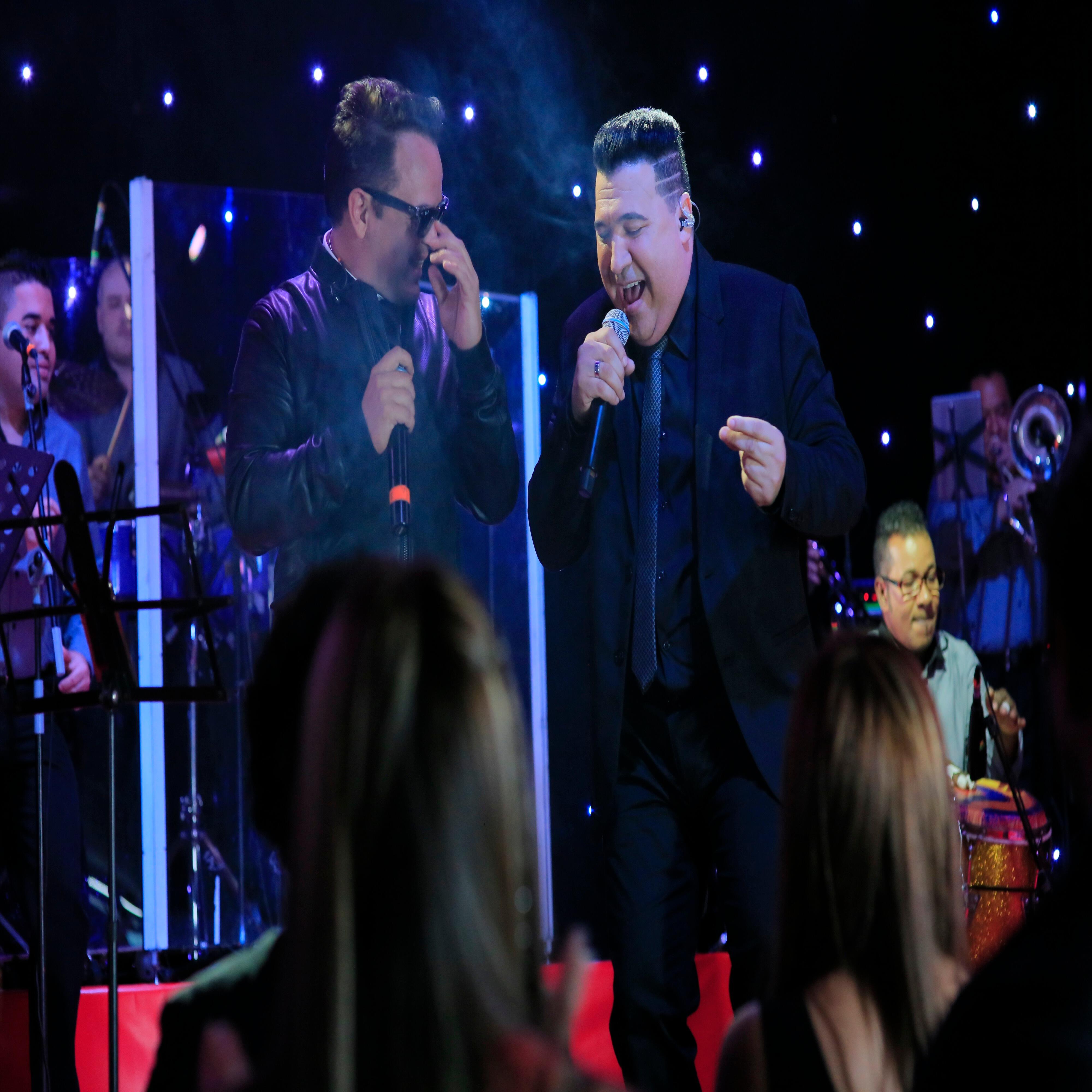 Альбом Plus Latin Shows Anniversary исполнителя Mickey Taveras, PLS Art, Richie Valdes, LANDA, La Preto Band, Nestor, Oscar, Zaya