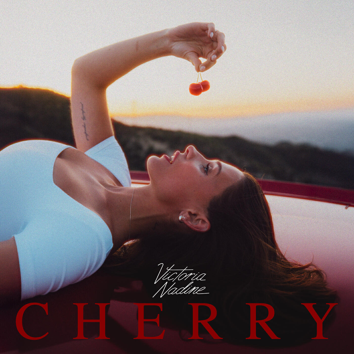 Альбом Cherry исполнителя Victoria Nadine