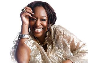 Kym Mazelle