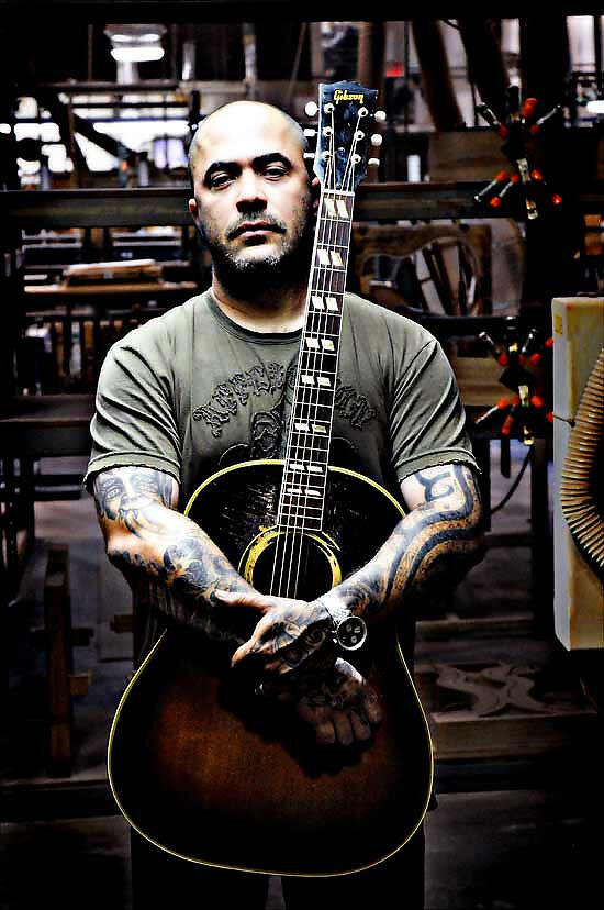 Aaron Lewis