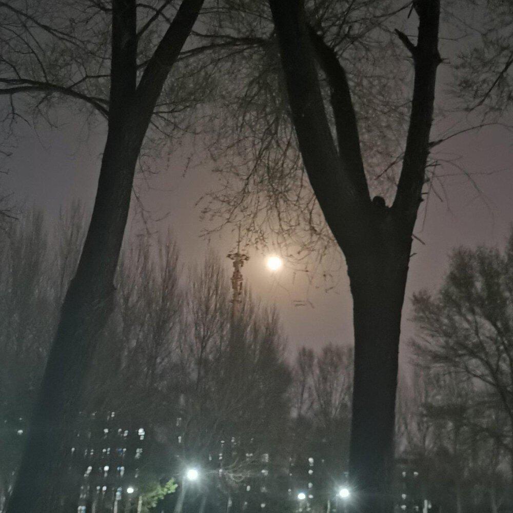 Whiter, Lucifer - 念