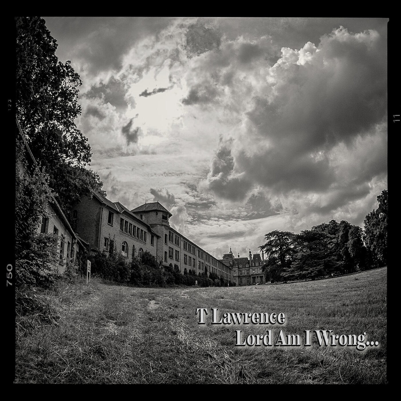 Альбом Lord Am I Wrong исполнителя T LAWRENCE